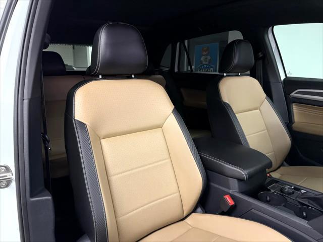 used 2022 Volkswagen Atlas Cross Sport car