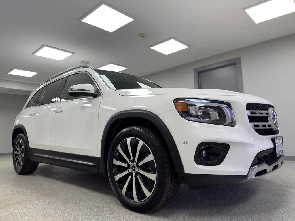 used 2020 Mercedes-Benz GLB 250 car, priced at $25,995