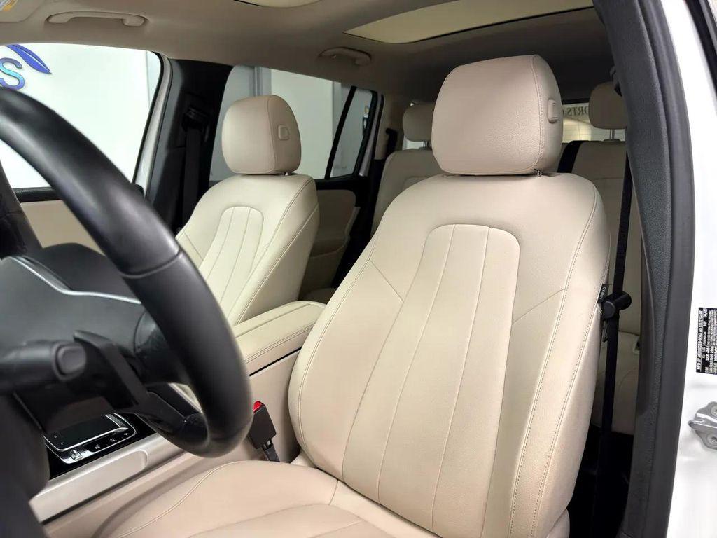 used 2020 Mercedes-Benz GLB 250 car, priced at $25,995