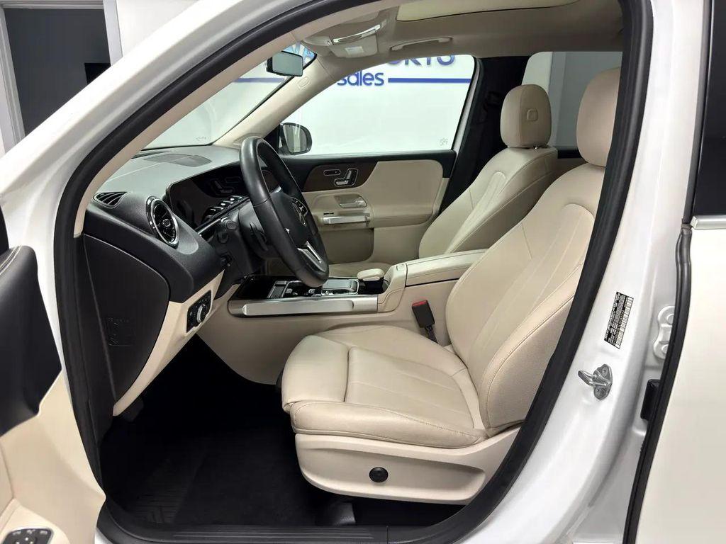 used 2020 Mercedes-Benz GLB 250 car, priced at $25,995