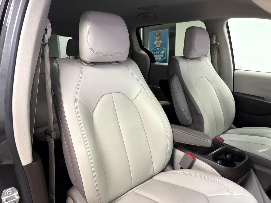 used 2017 Chrysler Pacifica car, priced at $15,995