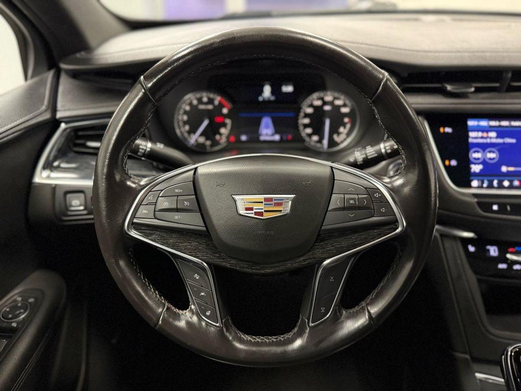 used 2021 Cadillac XT5 car, priced at $23,495