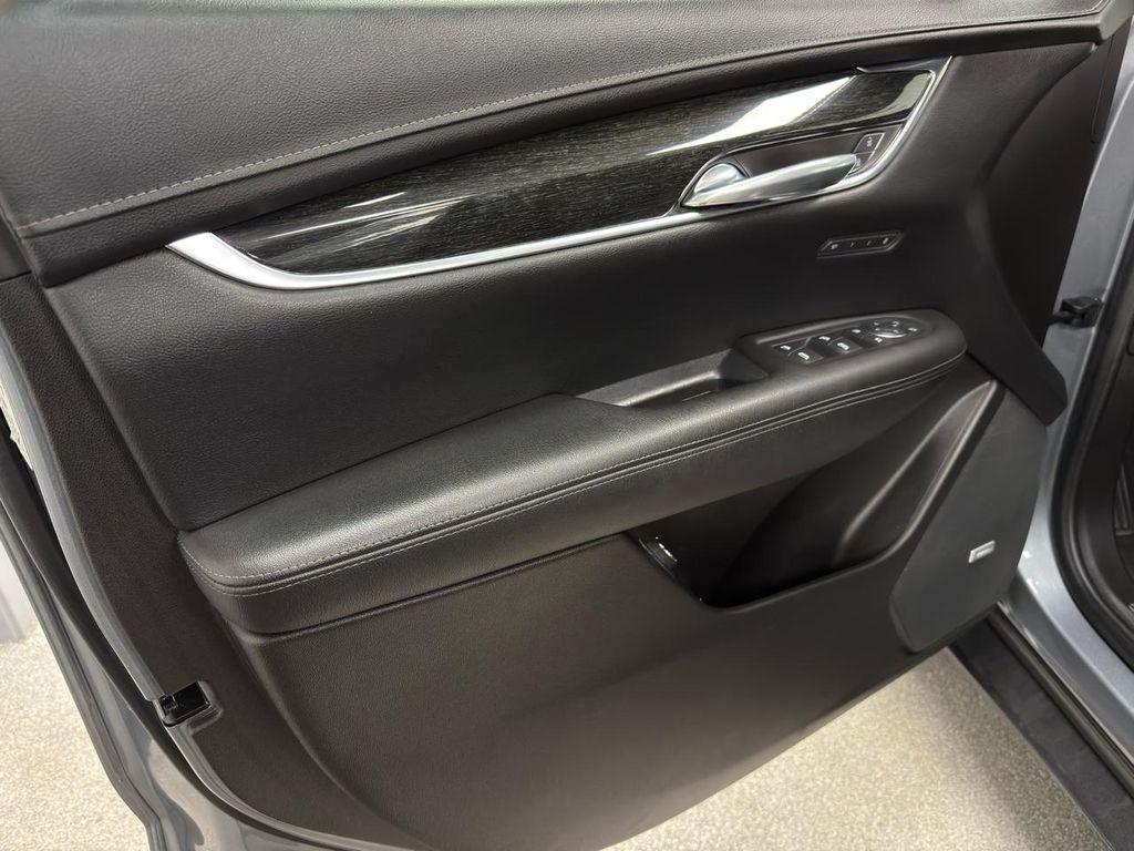 used 2021 Cadillac XT5 car, priced at $23,495