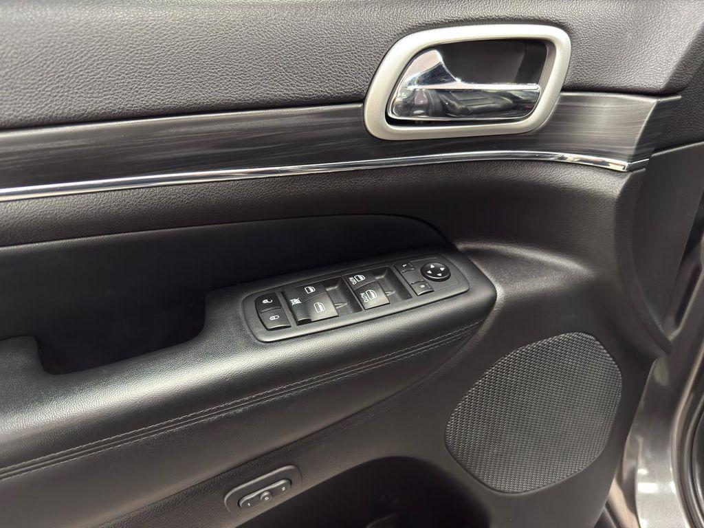 used 2020 Jeep Grand Cherokee car, priced at $24,995