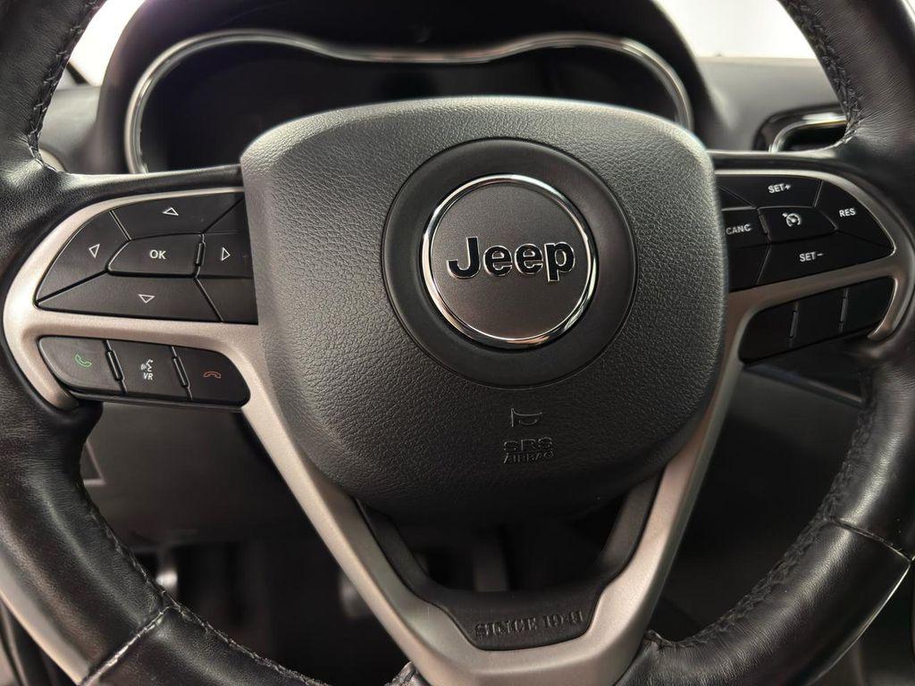 used 2020 Jeep Grand Cherokee car, priced at $24,995