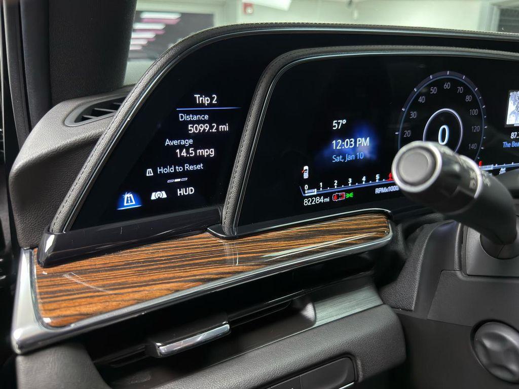 used 2022 Cadillac Escalade ESV car, priced at $53,995