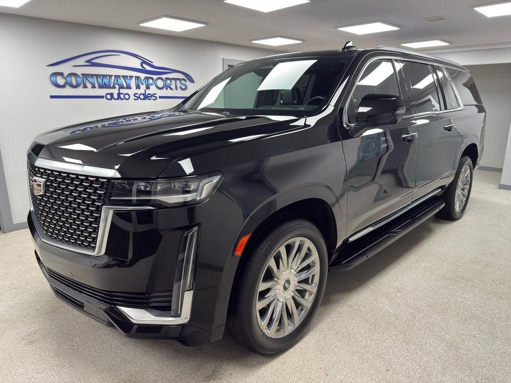 used 2022 Cadillac Escalade ESV car, priced at $53,995