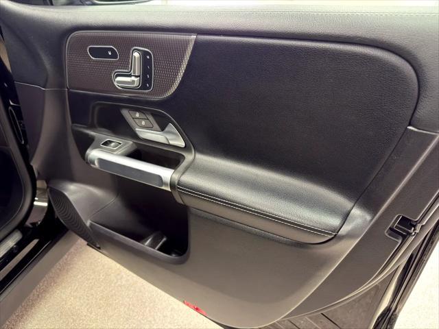used 2021 Mercedes-Benz GLB 250 car, priced at $29,995