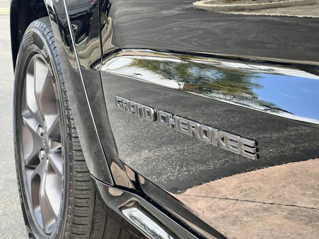 used 2020 Jeep Grand Cherokee car, priced at $27,999