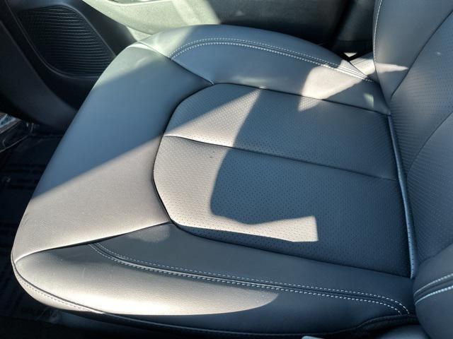 new 2024 Chrysler Pacifica car, priced at $46,877
