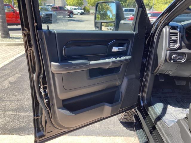 new 2025 Ram 2500 car, priced at $86,620