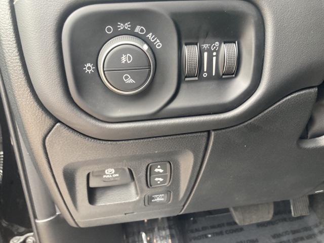 new 2025 Ram 1500 car, priced at $90,885