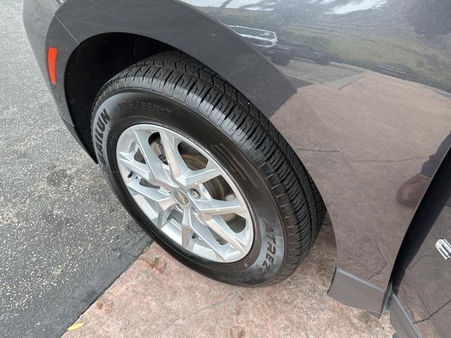 used 2023 Chevrolet Equinox car, priced at $23,298