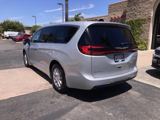 used 2024 Chrysler Pacifica car, priced at $34,911