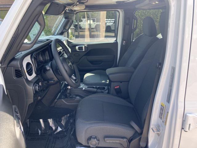 new 2025 Jeep Wrangler car, priced at $47,240