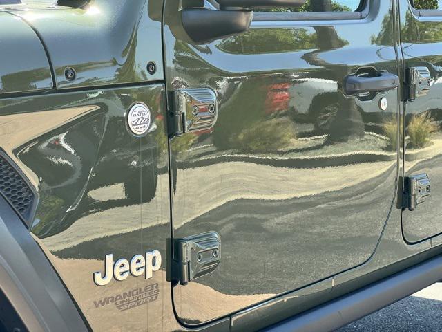 used 2021 Jeep Wrangler Unlimited car, priced at $30,402