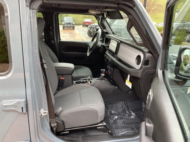 new 2025 Jeep Wrangler car, priced at $53,630