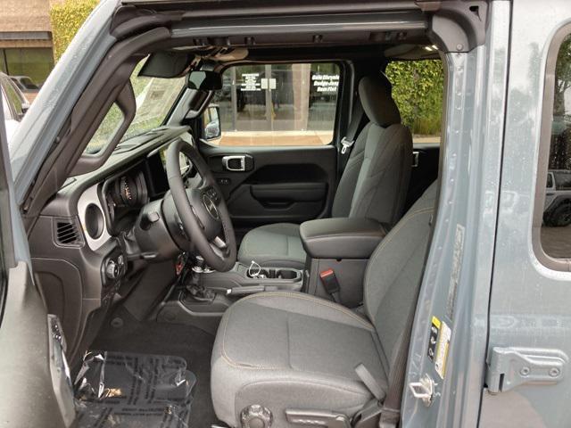 new 2025 Jeep Wrangler car, priced at $53,630