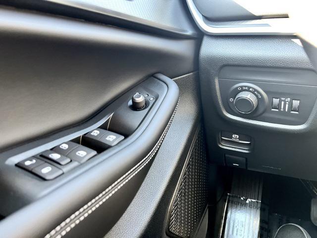 new 2025 Jeep Grand Cherokee L car, priced at $48,325
