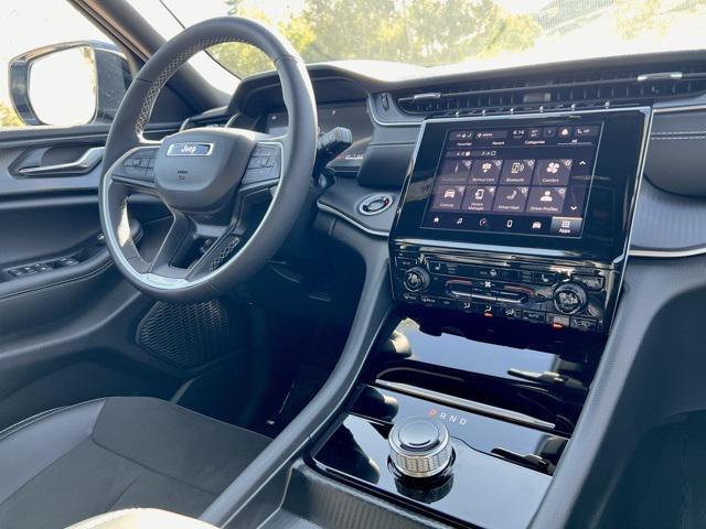 new 2025 Jeep Grand Cherokee L car, priced at $48,325