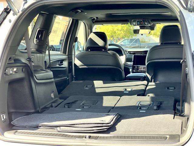 new 2025 Jeep Grand Cherokee L car, priced at $48,325