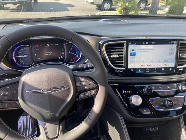 new 2025 Chrysler Pacifica Hybrid car, priced at $59,780