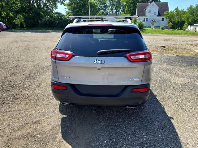 used 2015 Jeep Cherokee car, priced at $10,950