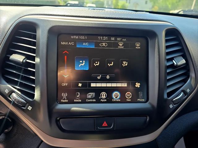 used 2015 Jeep Cherokee car, priced at $10,950