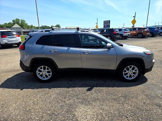 used 2015 Jeep Cherokee car, priced at $10,950
