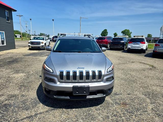 used 2015 Jeep Cherokee car, priced at $10,950