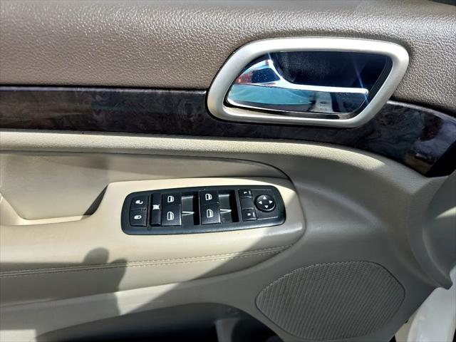 used 2011 Jeep Grand Cherokee car, priced at $9,950
