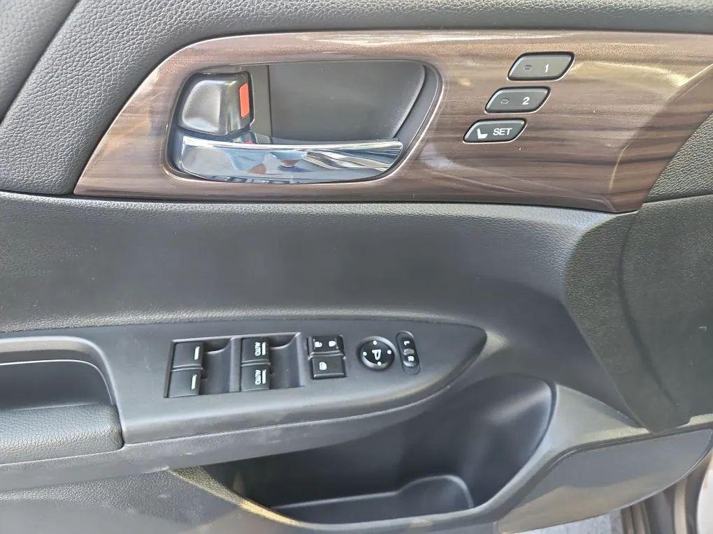used 2017 Honda Accord Hybrid car, priced at $16,961