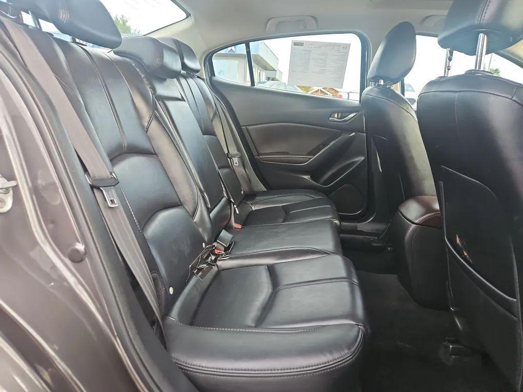 used 2018 Mazda Mazda3 car, priced at $15,951