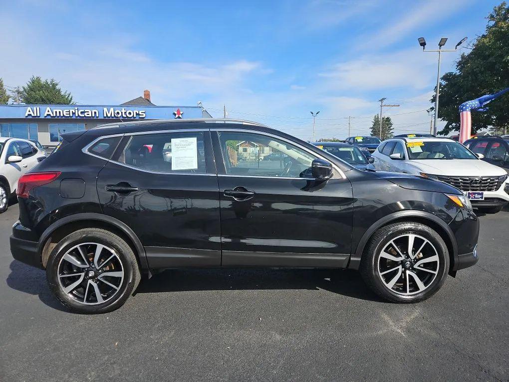 used 2019 Nissan Rogue Sport car, priced at $18,981