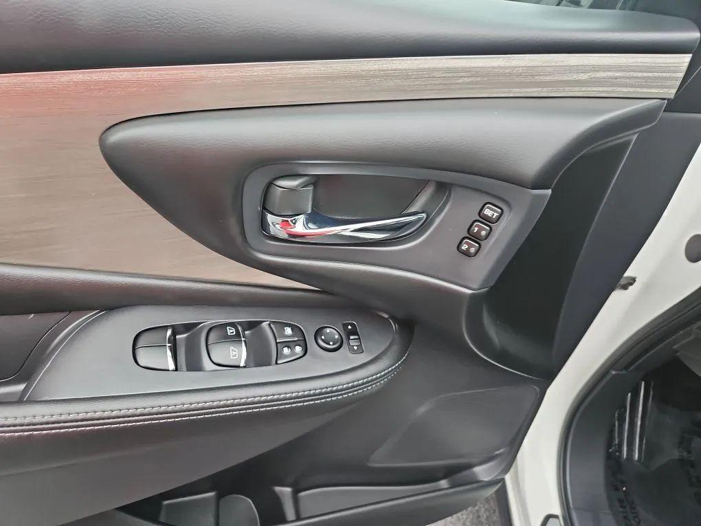 used 2018 Nissan Murano car, priced at $17,971