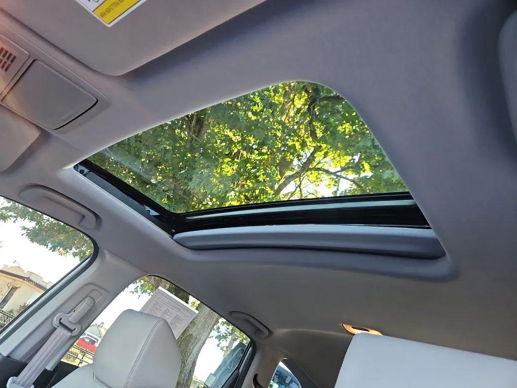 used 2022 Honda CR-V car, priced at $29,977