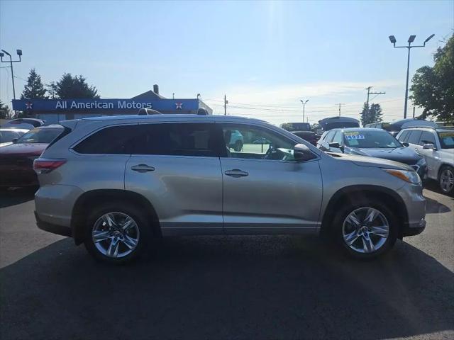 used 2016 Toyota Highlander car, priced at $23,932