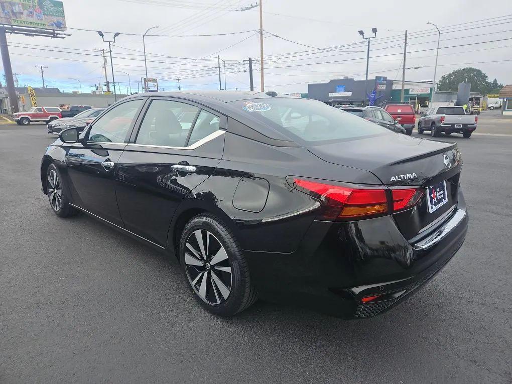 used 2022 Nissan Altima car, priced at $18,981