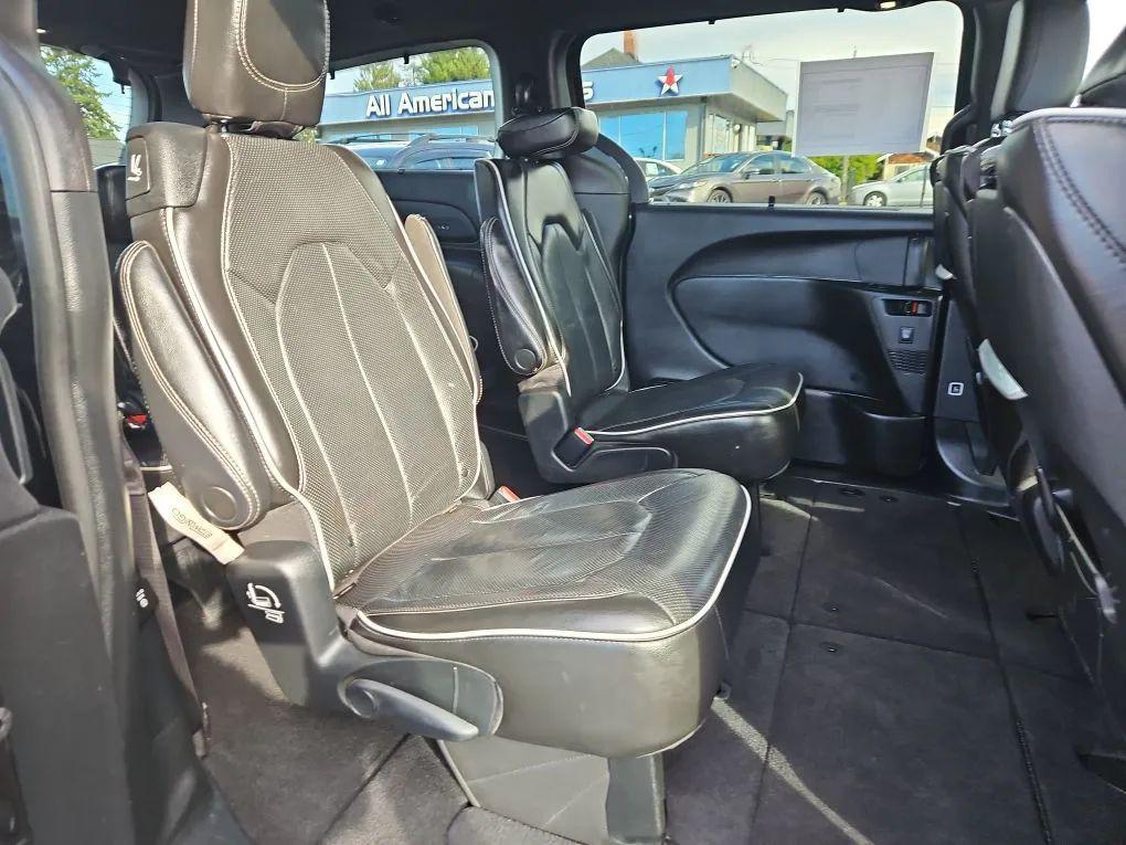 used 2021 Chrysler Pacifica car, priced at $29,977