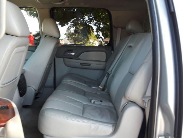 used 2010 GMC Yukon XL car