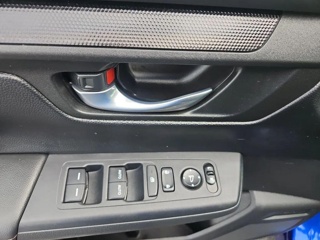 used 2023 Honda CR-V Hybrid car, priced at $29,692