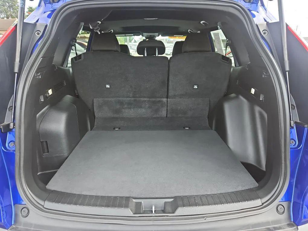 used 2023 Honda CR-V Hybrid car, priced at $29,692