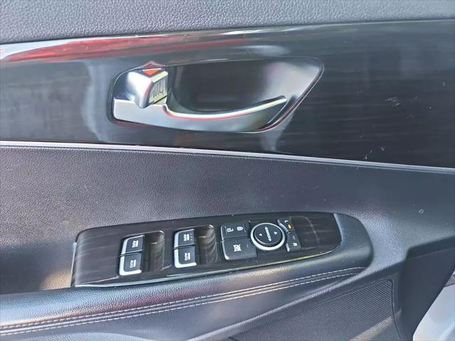 used 2019 Kia Sorento car, priced at $17,971