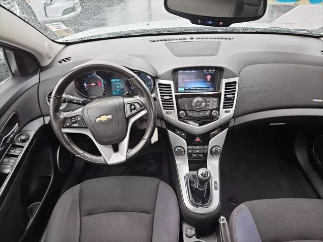 used 2014 Chevrolet Cruze car, priced at $9,995