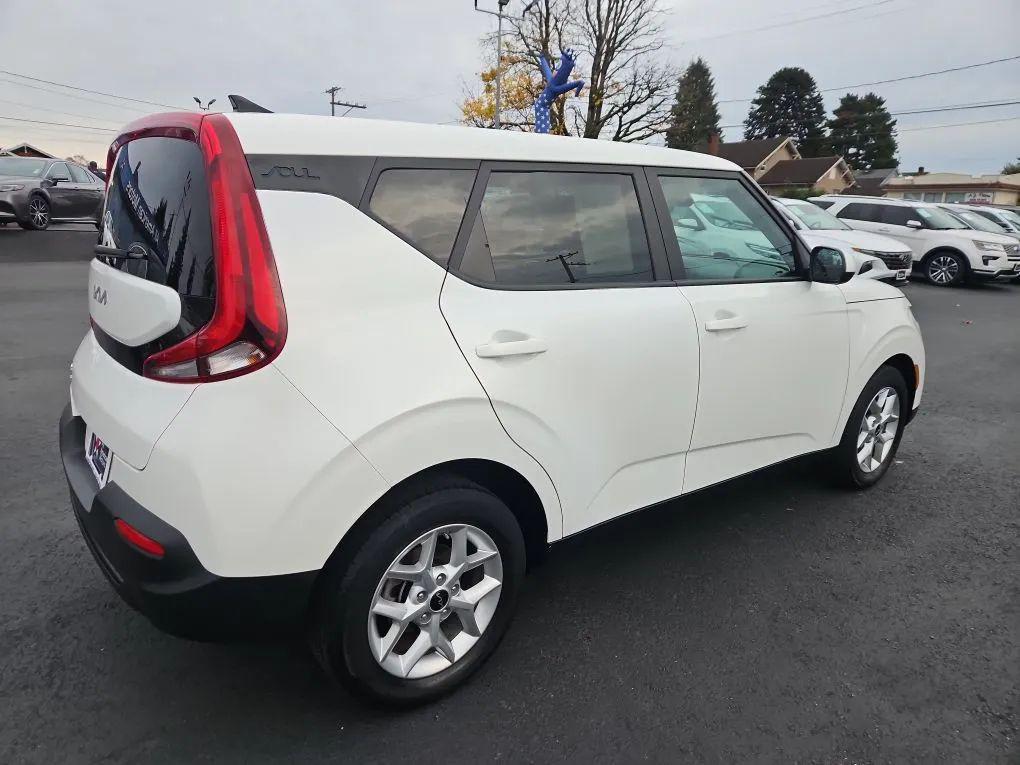 used 2022 Kia Soul car, priced at $15,951