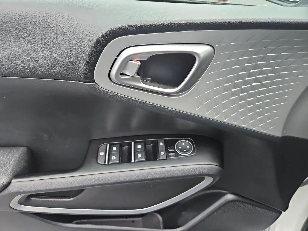 used 2022 Kia Soul car, priced at $15,951