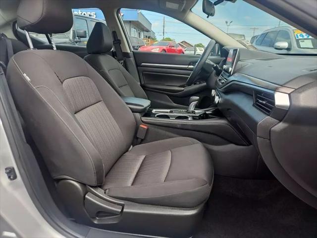 used 2023 Nissan Altima car, priced at $19,977