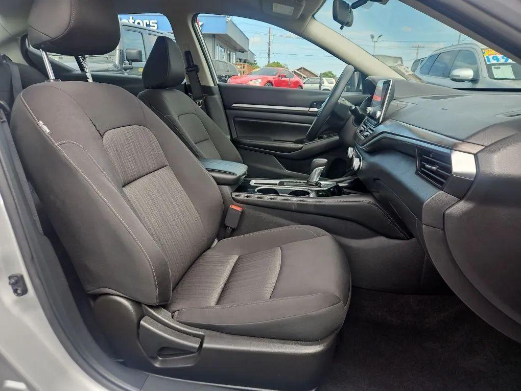 used 2023 Nissan Altima car, priced at $18,981