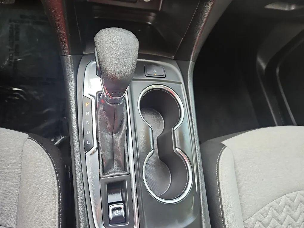 used 2024 Chevrolet Equinox car, priced at $21,912
