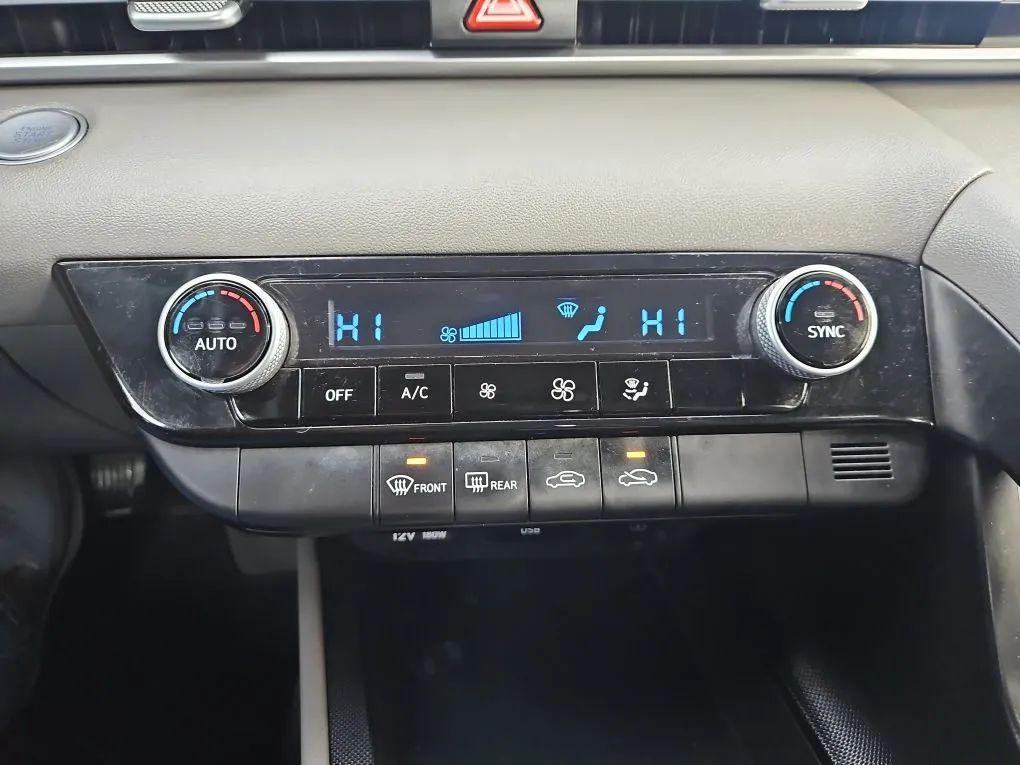 used 2022 Hyundai Elantra car, priced at $16,961